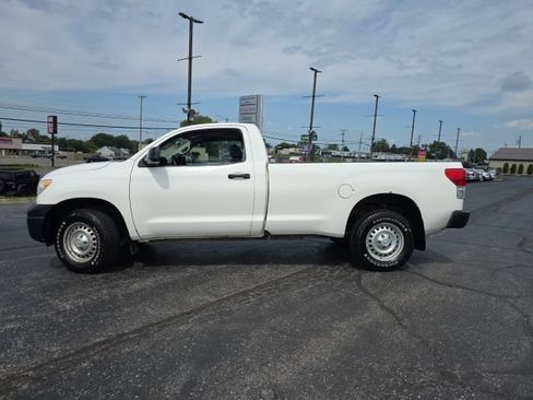 Used 2010 Toyota Tundra 4x4 Regular Cab Long Bed image 3