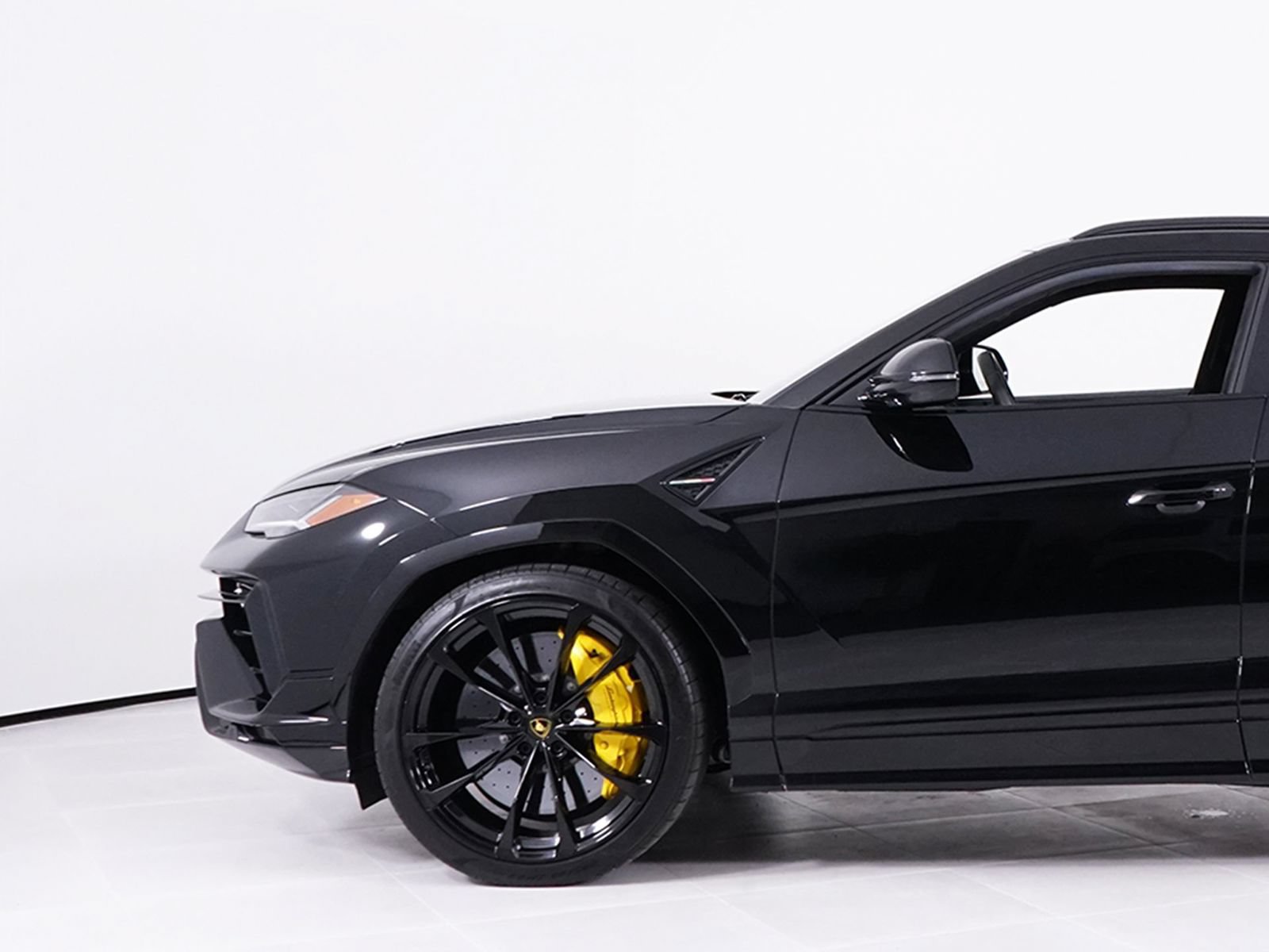 Used 2023 Lamborghini Urus S AWD/4WD image 12