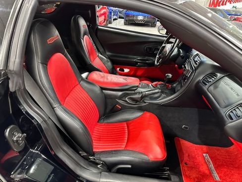 Used 2003 Chevrolet Corvette Z06 w/ Memory Package, 3 Drivers RWD image 13