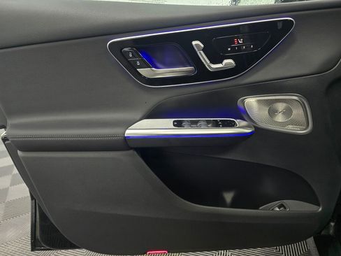 New 2026 Mercedes-Benz GLC 300 4MATIC image 22