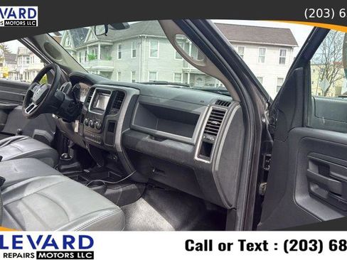 Used 2018 RAM 5500 Tradesman w/ Payload Upgrade Package AWD/4WD image 28