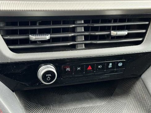 Certified 2025 Ford Explorer ST-Line w/ ST-Line Street Pack image 19