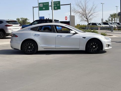 Used 2017 Tesla Model S 75 RWD image 27