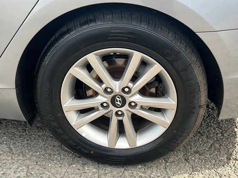 Used 2016 Hyundai Sonata SE image 10