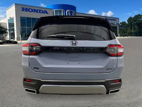 New 2026 Honda Pilot Touring image 4