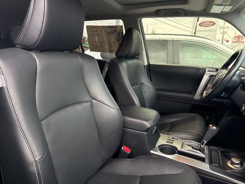 Used 2023 Toyota 4Runner Limited image 17