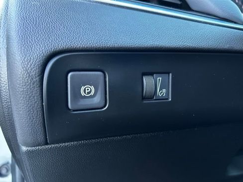 Used 2023 Buick Enclave Essence w/ Experience Buick Package image 13