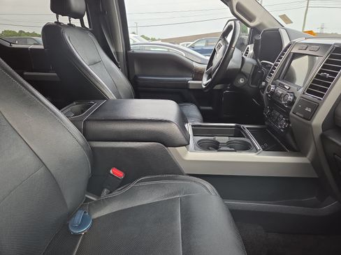 Used 2017 Ford F250 Lariat w/ Chrome Package AWD/4WD image 10