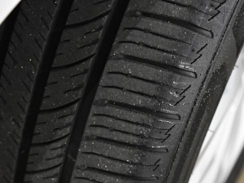 Used 2016 Chevrolet Malibu Hybrid w/ Leather Package image 11