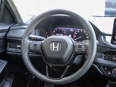 Certified 2024 Honda Accord EX image 18