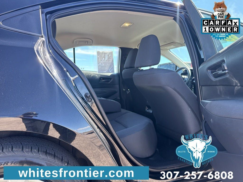 Used 2024 Toyota Corolla LE FWD image 11