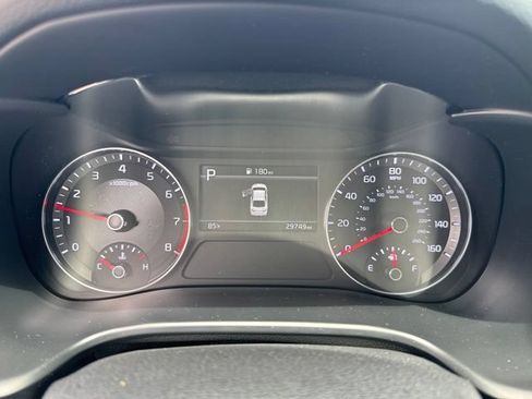 Used 2023 Kia Forte LXS FWD image 9