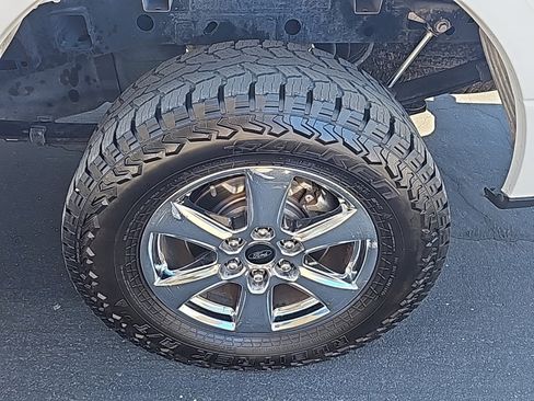 Used 2019 Ford F150 XLT w/ Equipment Group 301A Mid image 10