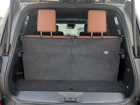 Used 2025 Lexus GX 550 w/ Cold Area Package image 28