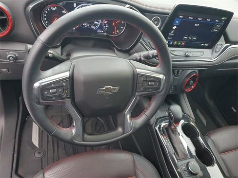 Certified 2023 Chevrolet Blazer RS w/ Enhanced Convenience Package image 18