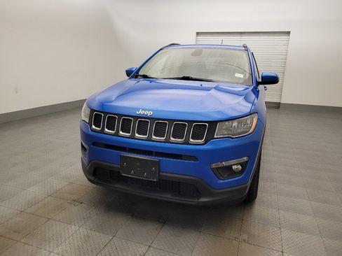 Used 2019 Jeep Compass Latitude FWD image 15