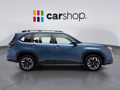 Used 2025 Subaru Forester image 6