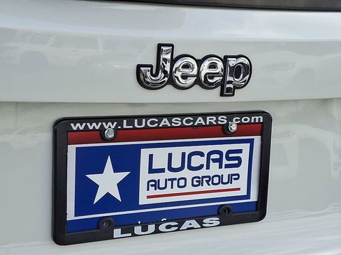 Used 2017 Jeep Renegade Sport w/ Power & Air Group image 32