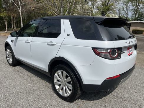 Used 2016 Land Rover Discovery Sport HSE Luxury image 2