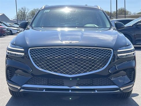 Used 2024 Genesis GV70 2.5T w/ Advanced Package image 44