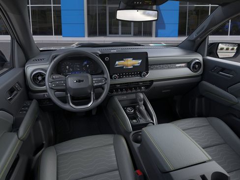 New 2025 Chevrolet Colorado ZR2 w/ Technology Package image 15