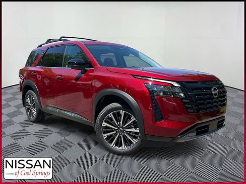 New 2026 Nissan Pathfinder Platinum w/ Lighting Package AWD/4WD image 1