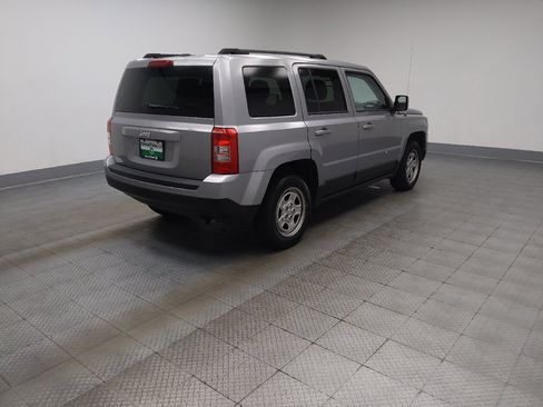 Used 2017 Jeep Patriot Sport w/ Power Value Group FWD image 10