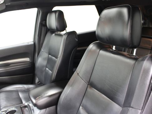 Used 2017 Dodge Durango GT w/ Premium Group RWD image 4