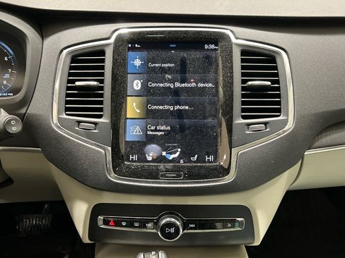 Used 2020 Volvo XC90 T6 Momentum image 20