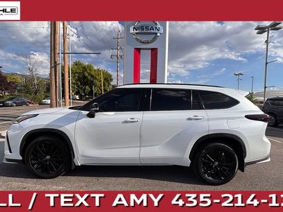 Used 2023 Toyota Highlander XSE