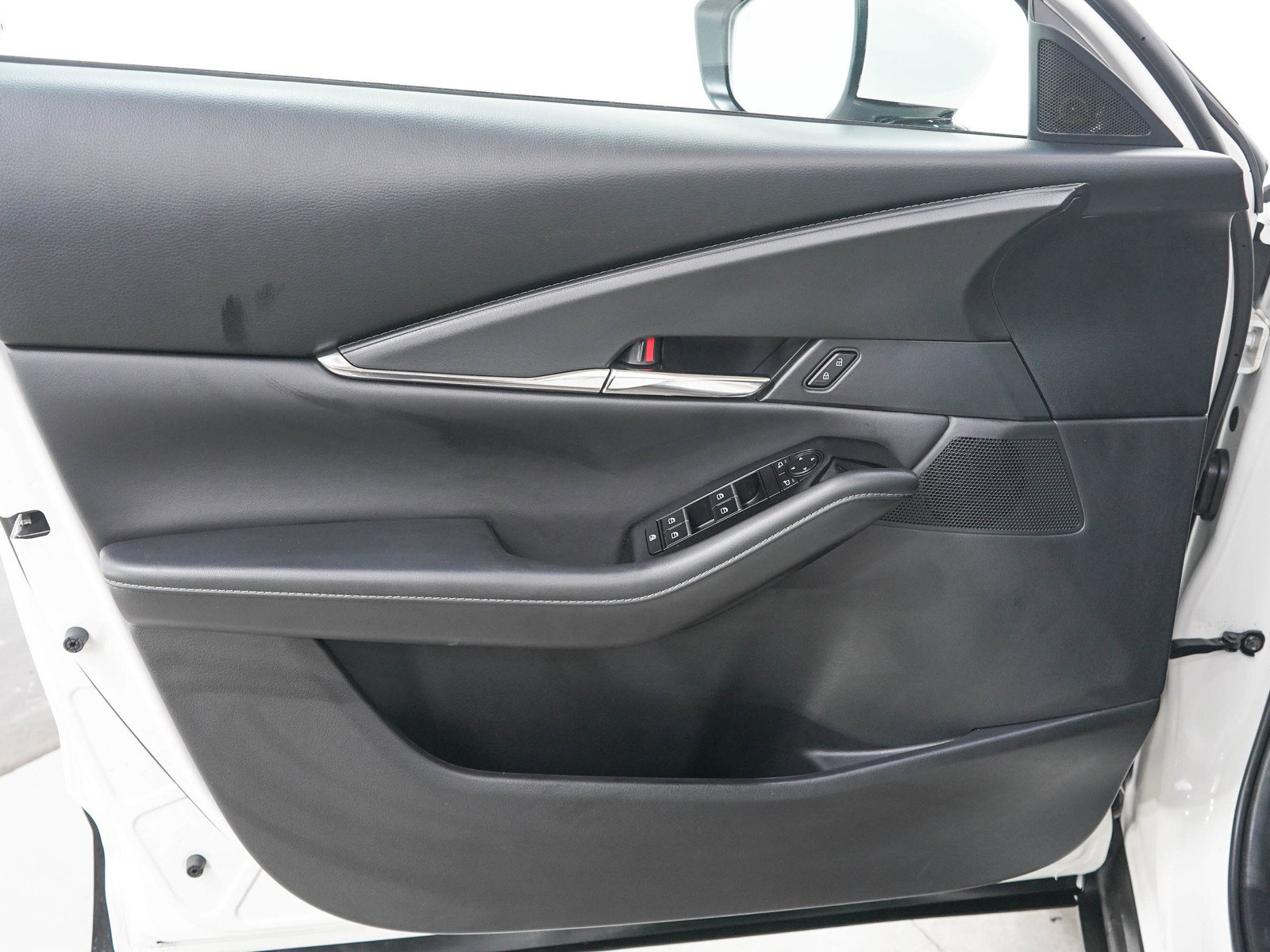 Used 2024 MAZDA CX-30 AWD 2.5 S w/ Preferred Package image 19