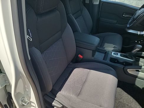 New 2026 Nissan Frontier SV w/ SV Convenience Package AWD/4WD image 38