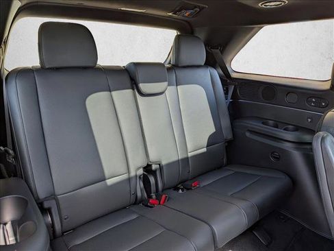 Used 2026 Hyundai Palisade Calligraphy AWD/4WD image 21