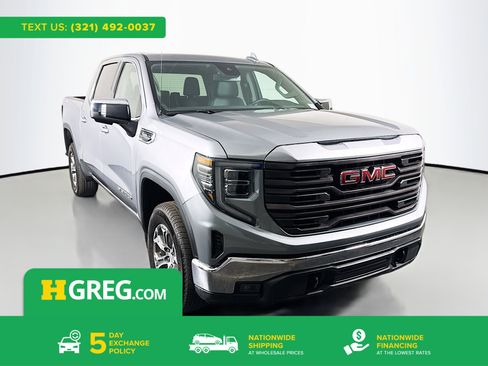 Used 2025 GMC Sierra 1500 SLT AWD/4WD image 1