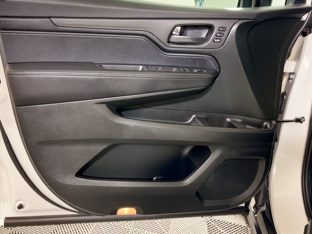 Certified 2024 Honda Odyssey EX-L image 14