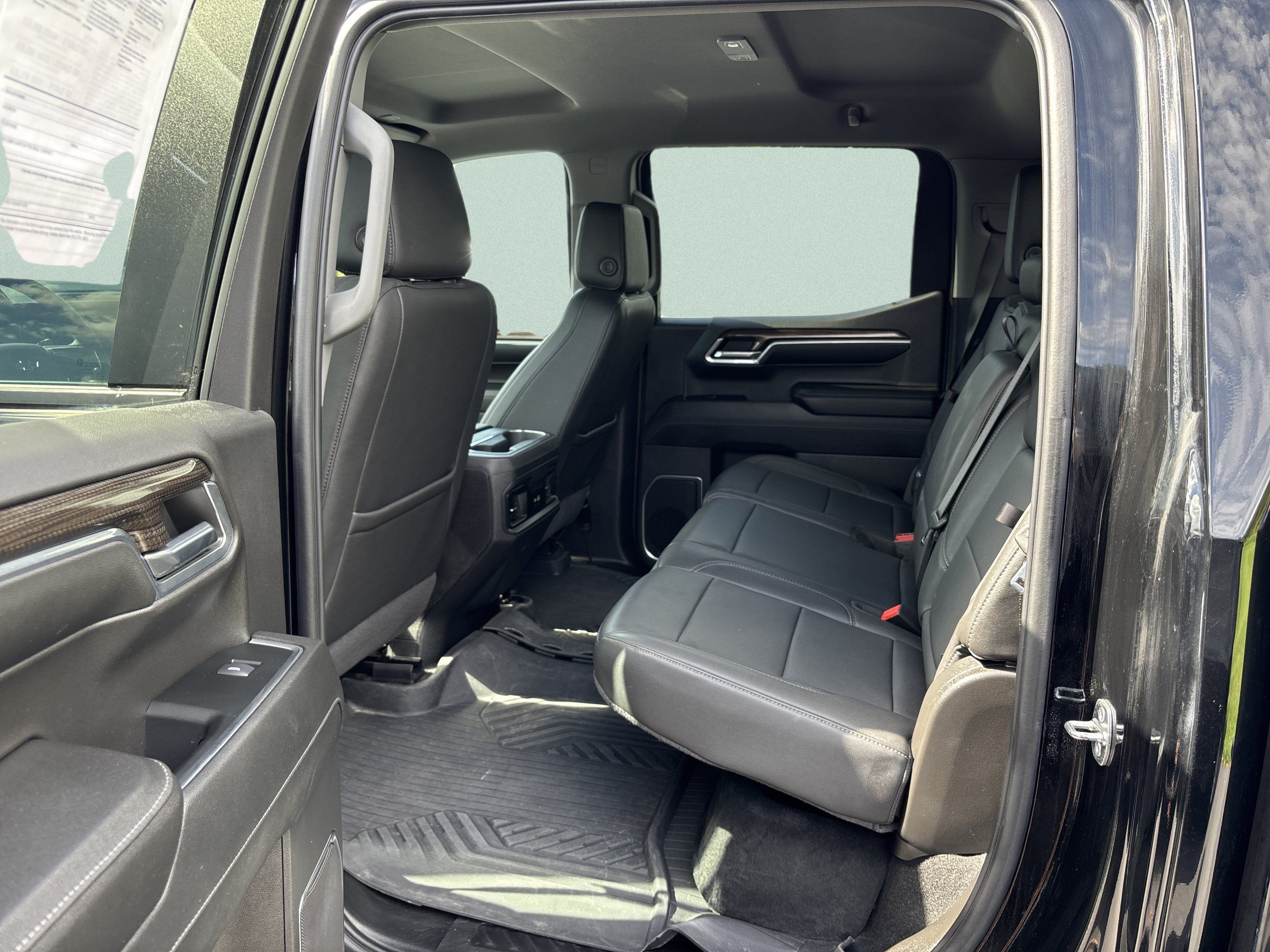 Used 2024 Chevrolet Silverado 1500 RST w/ Convenience Package II AWD/4WD image 15