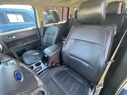 Used 2017 Ford Flex Limited image 16