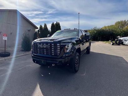 Used 2026 GMC Sierra 3500 Denali Ultimate w/ LPO, Black Badging Package