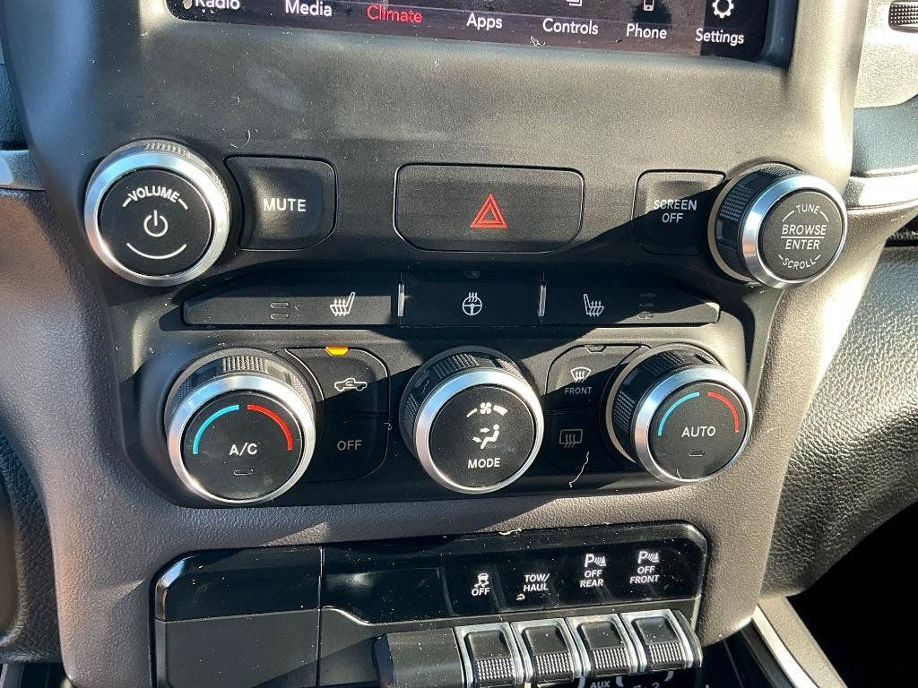 Used 2019 RAM 1500 Big Horn AWD/4WD image 23