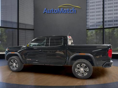Used 2024 GMC Canyon AT4 AWD/4WD image 8