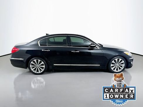 Used 2014 Hyundai Genesis 5.0 R-Spec image 5