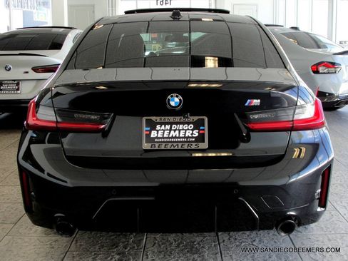 Used 2023 BMW 330i Sedan w/ M Sport Package RWD image 70