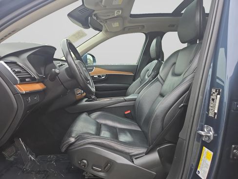 Used 2018 Volvo XC90 T6 Inscription w/ Convenience Package AWD/4WD image 16