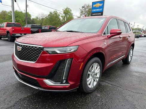 Used 2024 Cadillac XT6 Luxury w/ LPO, Floor Liner Package AWD/4WD image 41