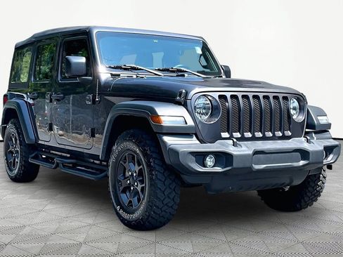 Used 2023 Jeep Wrangler Unlimited Sport AWD/4WD image 3