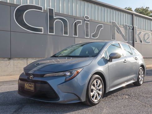 Used 2024 Toyota Corolla LE FWD image 1