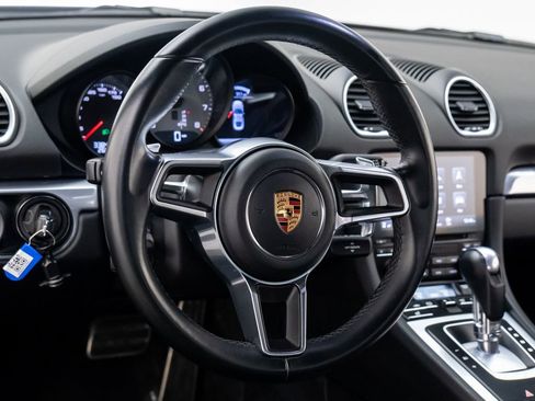 Used 2017 Porsche 718 Cayman S image 13