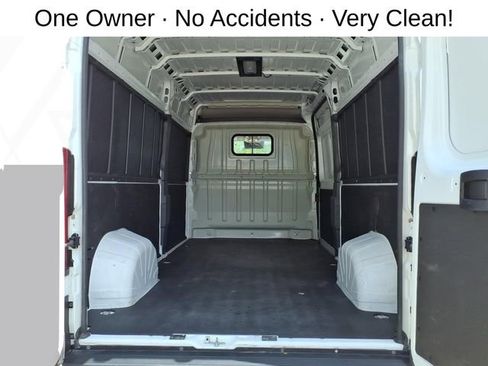 Used 2025 RAM ProMaster 3500 w/ Convenience Group FWD image 21