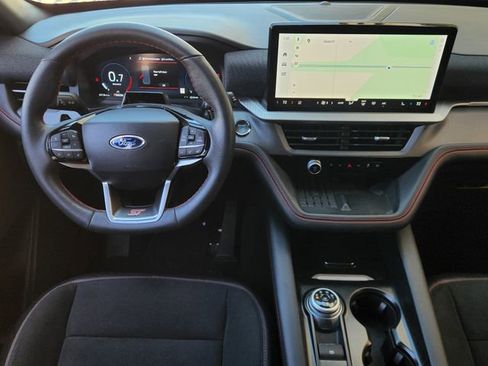 Used 2025 Ford Explorer ST AWD/4WD image 27