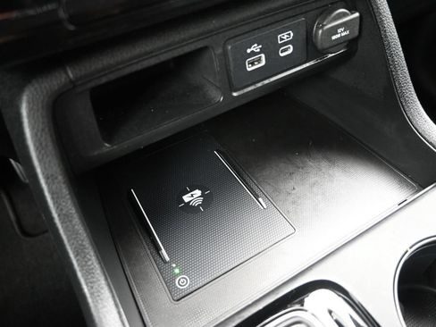 Used 2023 Honda Pilot EX-L image 16